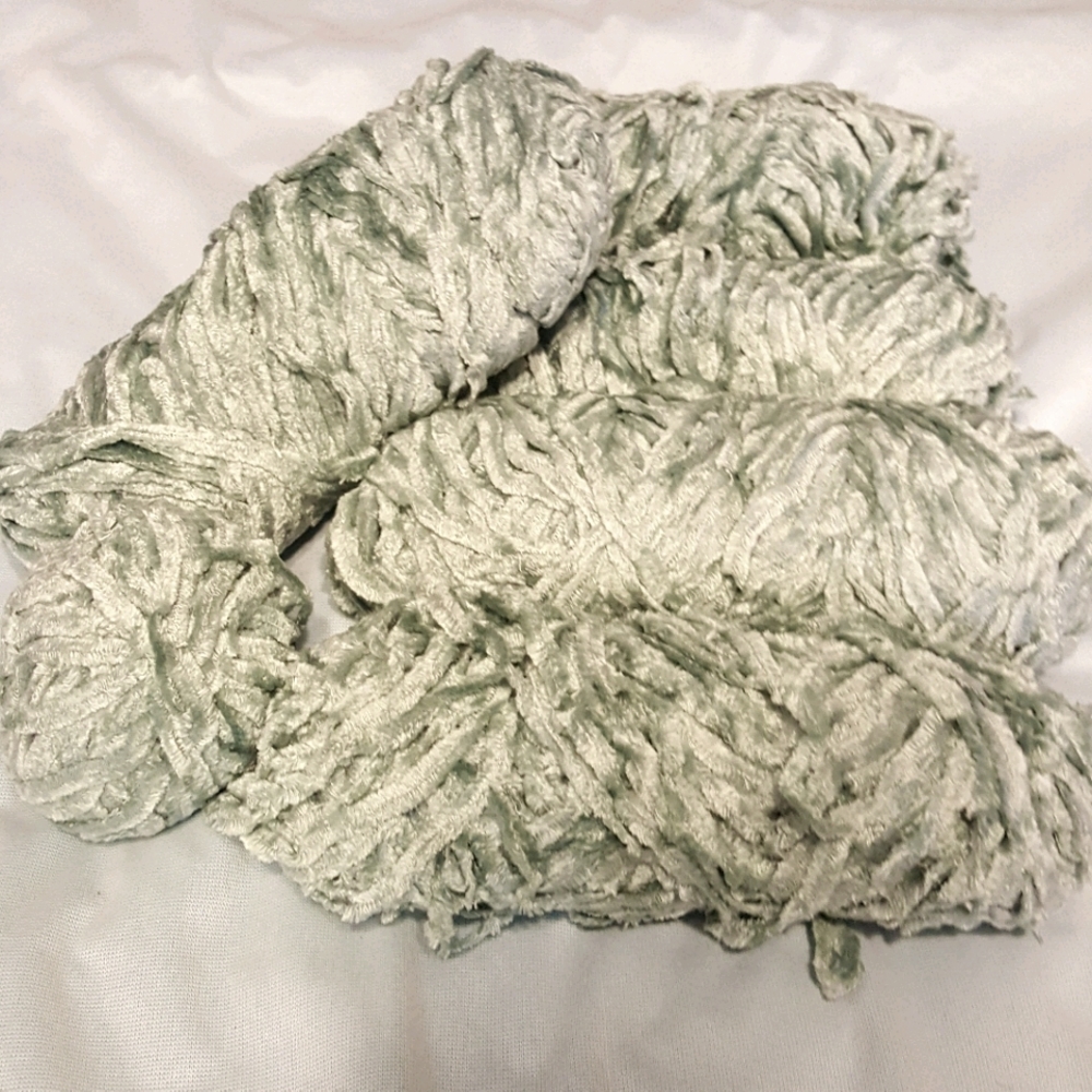 Chenille yarn.